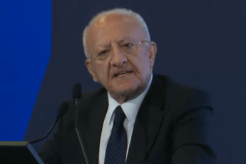 Sanità, De Luca: 