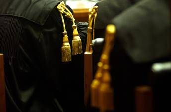 Giustizia, tra separazione carriere, due Csm e Alta Corte: la riforma in aula al Sena