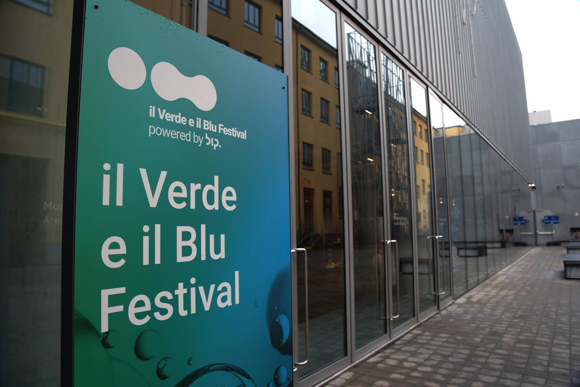 Sürdürülebilirlik, 'Yeşil ve Mavi Festival', Geçişin Zorlukları
