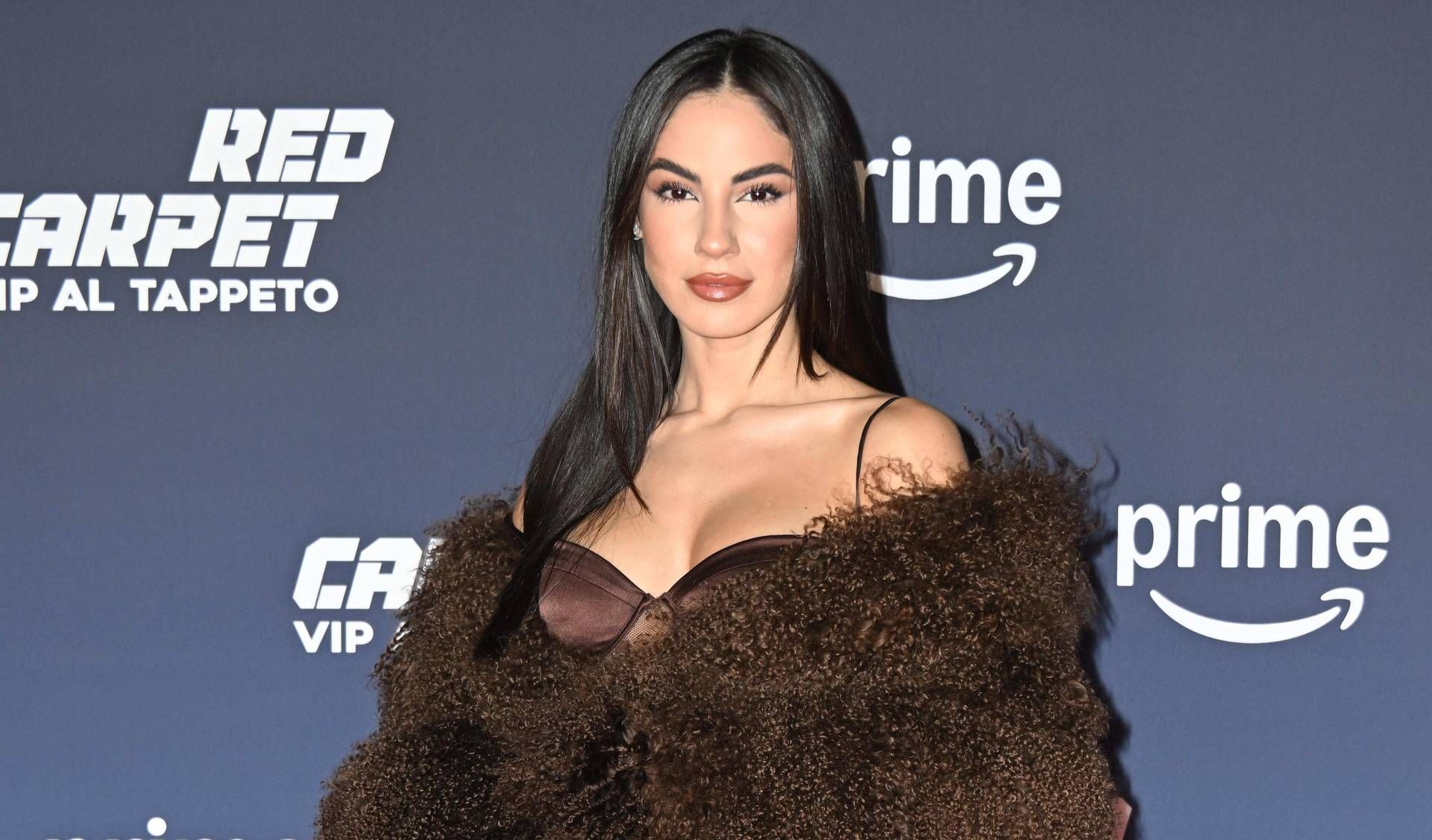 Giulia De Lellis, il parto è vicino: "Sono giorni che giro tra medici e ospedali"