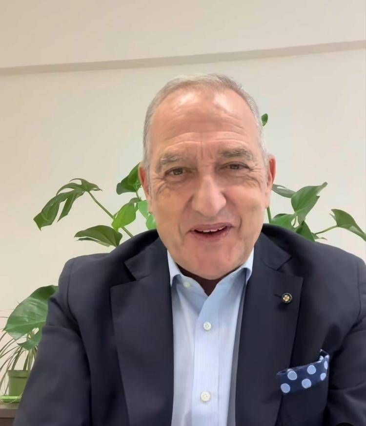 Francesco Vaia nel messaggio sui social ai maturandi 