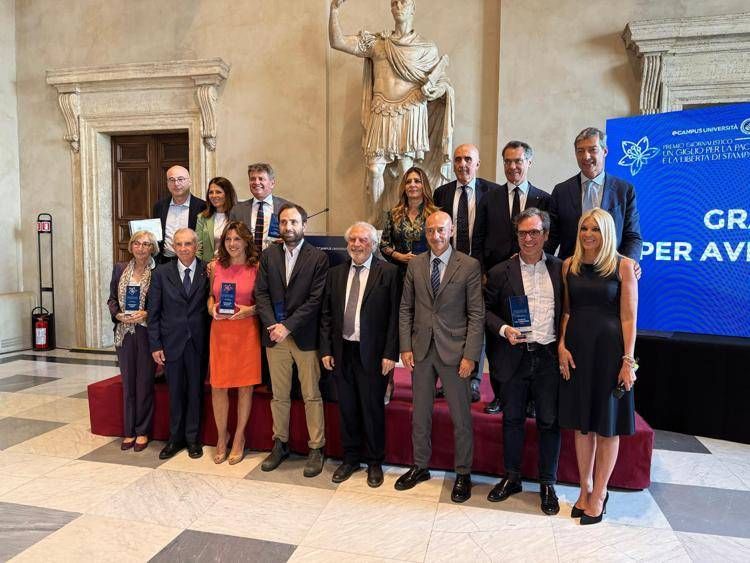 In Campidoglio la quarta edizione del Premio Giornalistico 'Un Giglio per la Pace e la Libertà di Stampa'