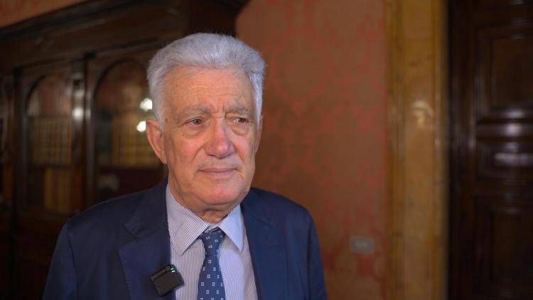 Locatelli: "Per alcune neoplasie del sangue in Italia già 7 terapie Car-T"