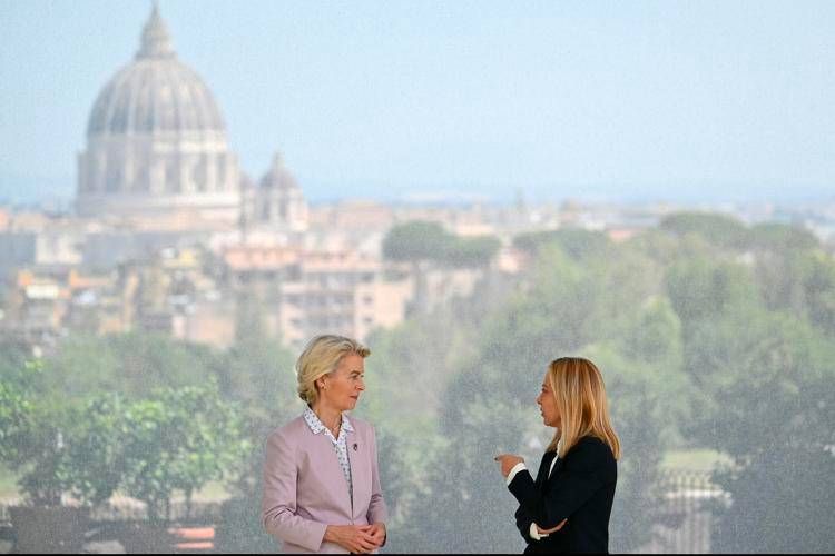 Africa, von der Leyen al vertice di Roma: "Altri Paesi tagliano fondi, noi investiamo"