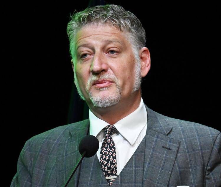 Giuli: "Il Corriere ha definito l'intervista 'bella e puntuale', poi l'ha censurata"