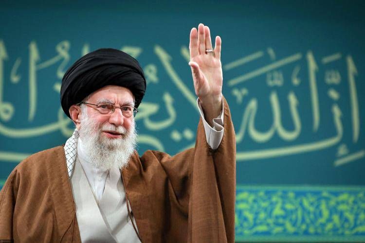 Iran, New York Times: Khamenei ha scelto tre possibili successori