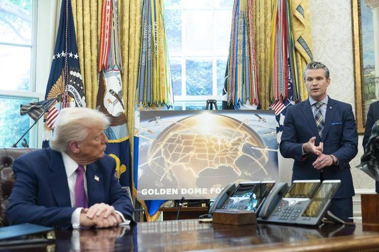 Trump e Hegseth