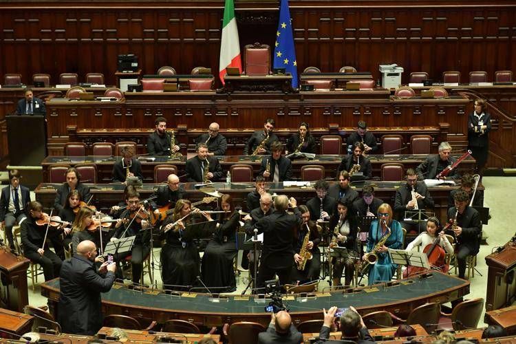 La Blind International Orchestra fondata e diretta da Alfonso Santoloci