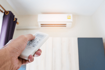 Caldo e condizionatori, 5 consigli per contenere costi in bolletta fino al 4