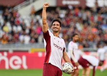 Hummels, dal calcio al... tennis. L'ex Roma in campo con Zverev - Vid