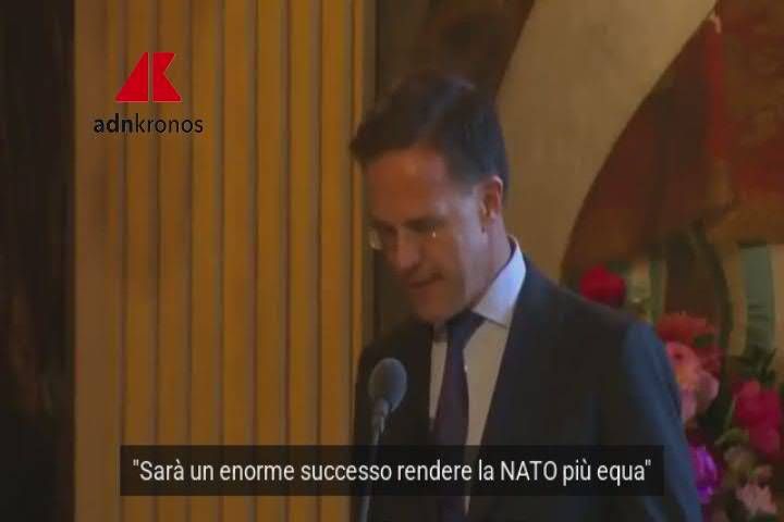 Nato, Rutte ringrazia Trump: "Ci hai spinto a spendere di più"- Video