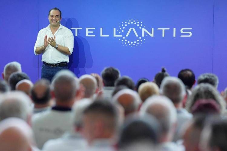 Filosa, dobbiamo dare ai clienti i prodotti giusti rispettando il Dna dei marchi Stellantis