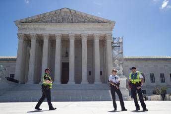 Usa, Corte Suprema blocca finanziamenti pubblici per abor
