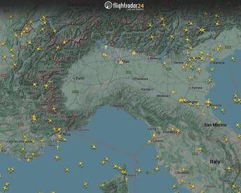 aerei_italia_flightradar24.jpeg