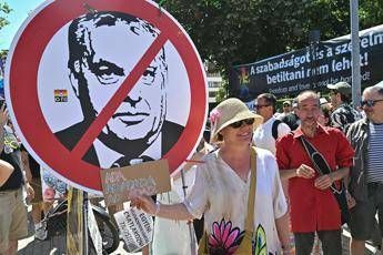Pride a Budapest, ira Orban: 