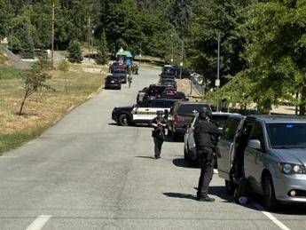 Imboscata ai vigili del fuoco in Idaho, uccisi due pompieri: trovato morto kill
