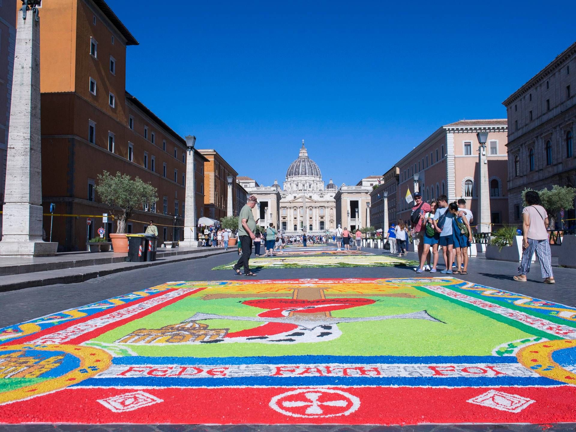 pro loco infiorata giubileo 6 comm