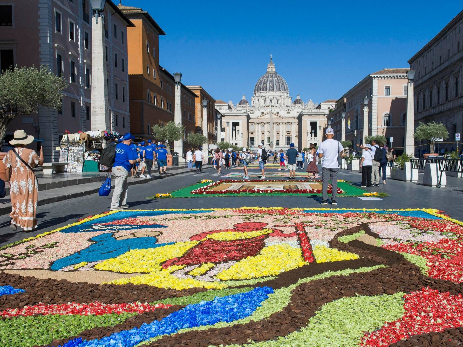 pro loco infiorata giubileo 4 comm