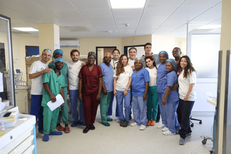 Team Cardiochirurgia Pediatrica Taormina salva 50 bimbi in Africa