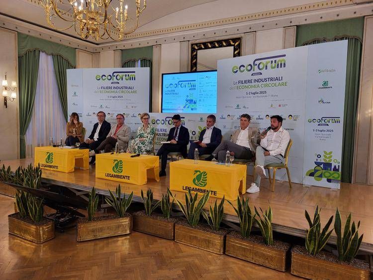 Ambiente, sondaggio: il 79% degli italiani 'vede' benefici dalla transizione ecologica
