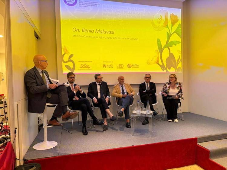 Malattie croniche intestinali, torna campagna 'Voci di pancia'