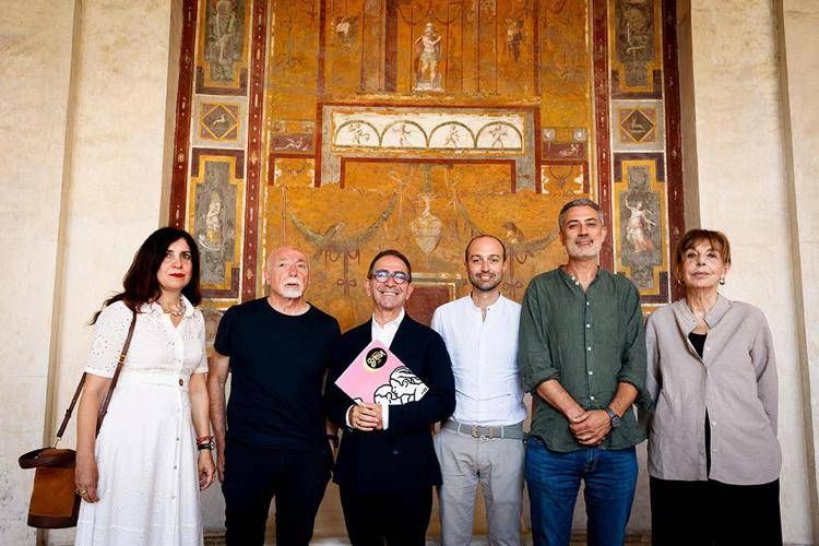 (I finalisti con Pino Strabioli)