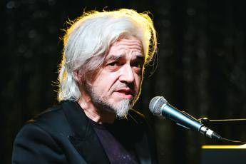 Morgan e Angelica Schiatti, la guerra 'dei Roses' continua a colpi di social