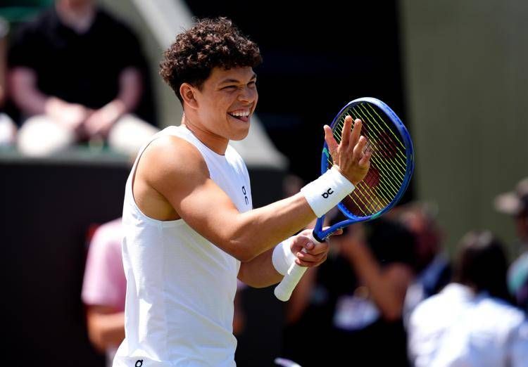 Wimbledon, Shelton e un successo... record: Hijikata battuto in 69" - Video