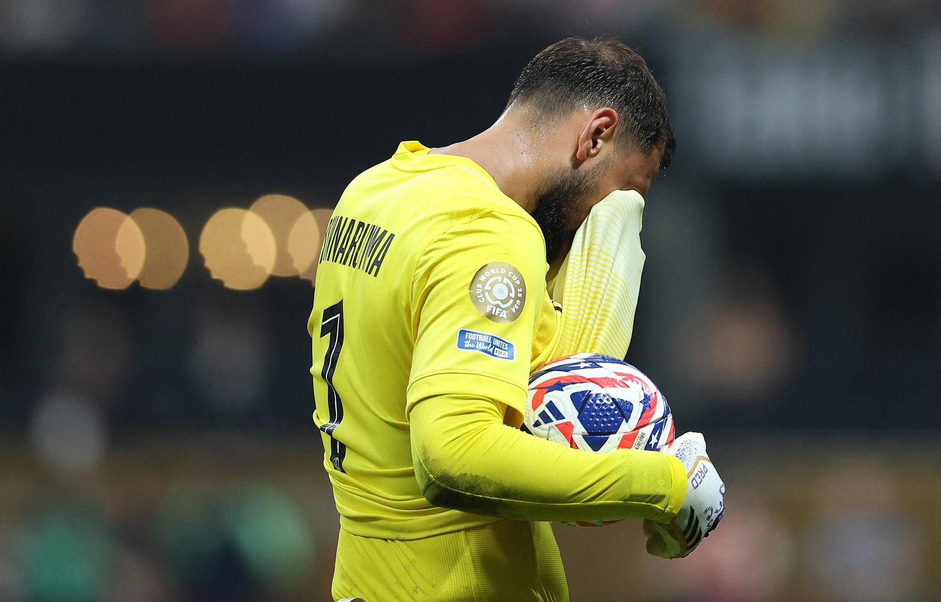 Neuer contro Donnarumma: "Doveva scusarsi con Musiala". Courtois lo difende