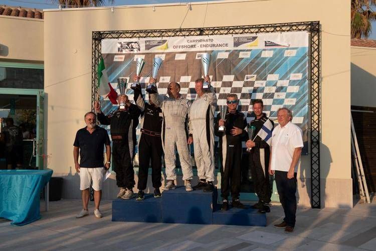 Campionato del Mondo Off Shore, Foresti & Suardi trionfano a Rodi Garganico