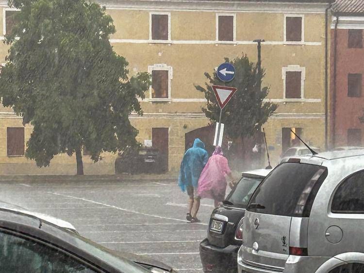 Dal caldo africano al maltempo con temporali e grandine, le previsioni meteo