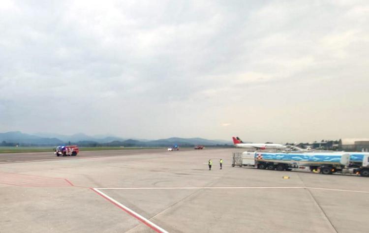 Muore risucchiato da motore di un aereo a Bergamo, tragedia in pista a Orio al Serio