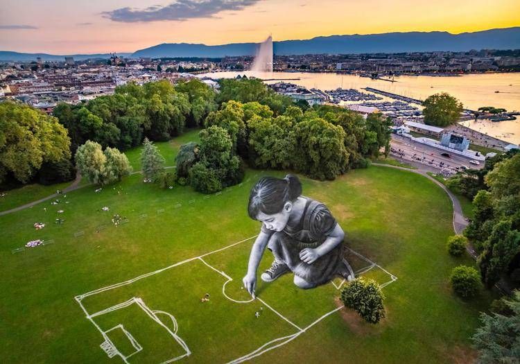 Europei calcio femminile, a Ginevra il dipinto 'naturale' che sta incantando il mondo