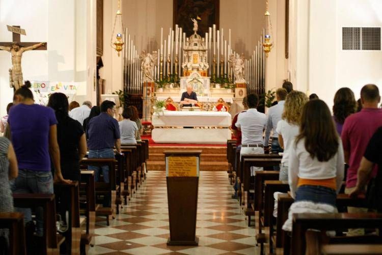 Giorgetti: "Offerte in chiesa? Cei valuti ipotesi pos"