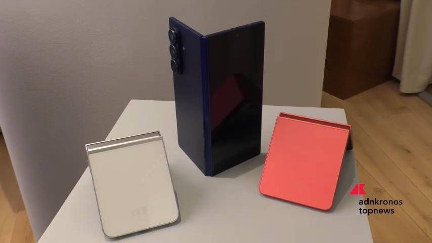 Samsung, Yenilikçi 7 serisini Galaxy Z Flip ve Galaxy Z Fol