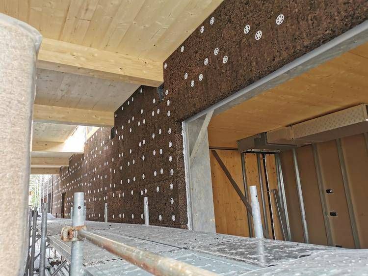 Le Case Bio - cappotto in sughero a ridosso controtelaio
