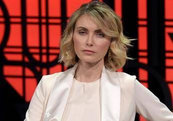 Giornalista Scampini pubblica post dell'hater: 