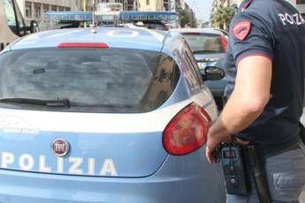 Roma, morì precipitando da terrazza a Tor Bella Monaca: poco prima la lite per debito non paga