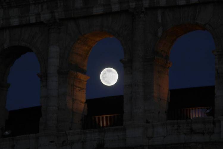Luna piena a Roma - Ipa