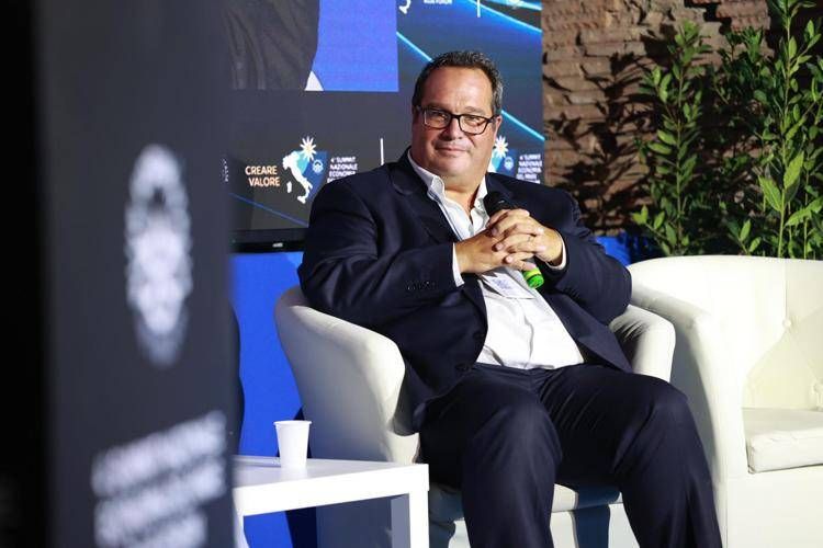 Blue Economy, Durigon: "Governo impegnato per norme a favore settore"