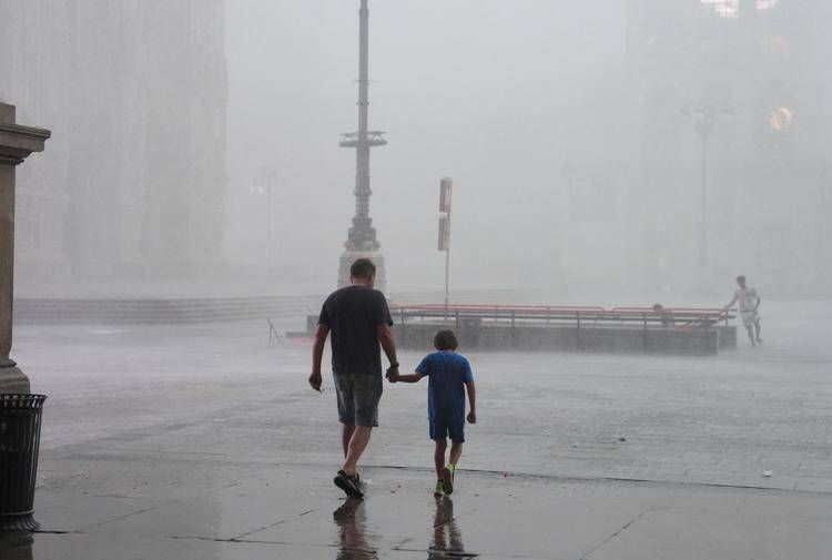 Caldo, ultimi giorni di tregua ma prima il maltempo: le previsioni meteo
