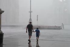 Caldo, ultimi giorni di tregua ma prima il maltempo: le previsioni meteo di oggi - Fotogramma /Ipa