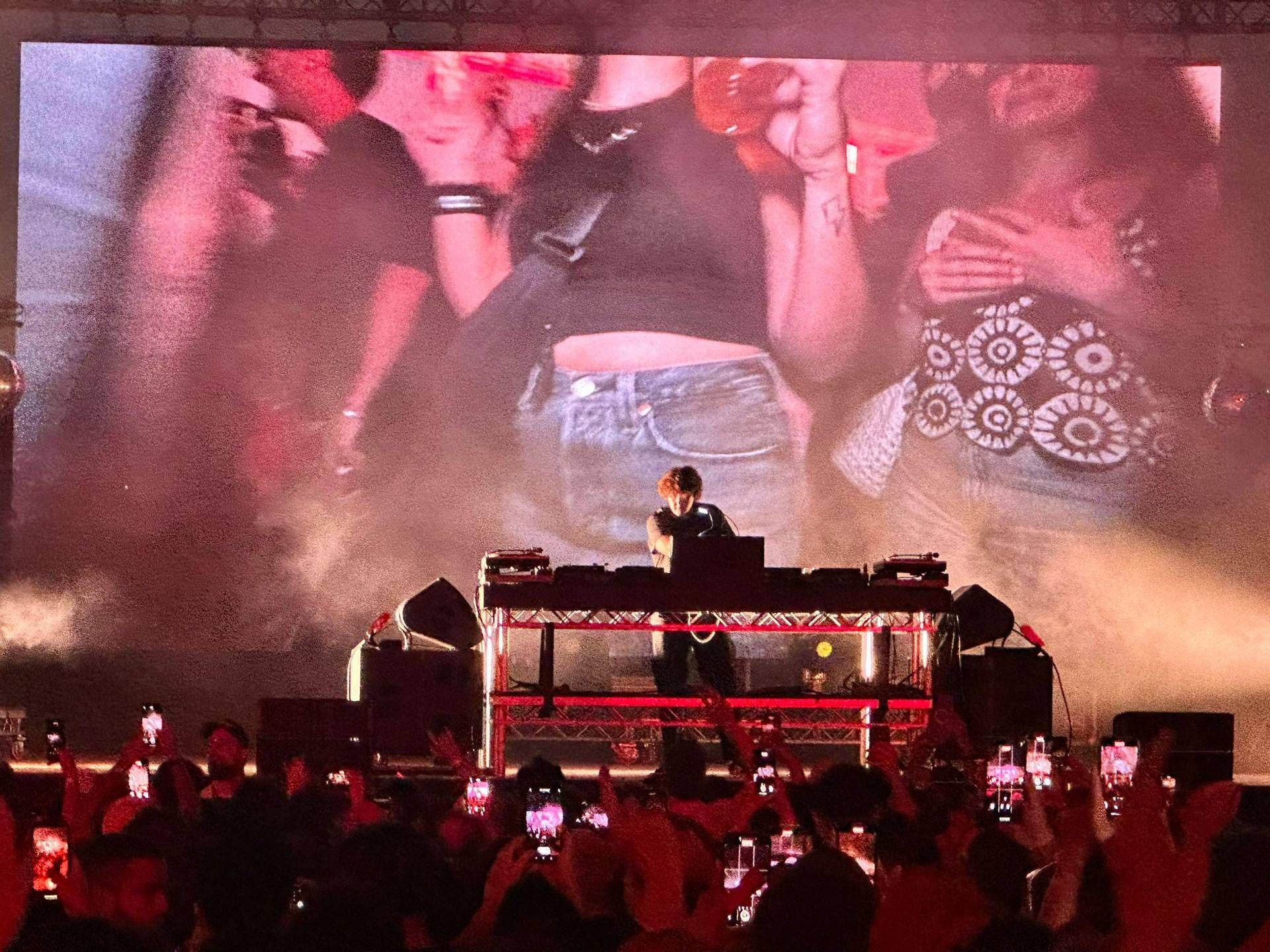 Jamie xx, a Milano la sua giostra electro