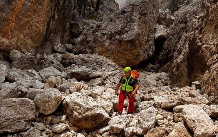 Trovato morto escursionista disperso da 4 giorni, era caduto in un canale