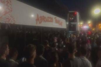 Maltempo, odissea per volo Olbia-Roma dirottato a Pescara - Video