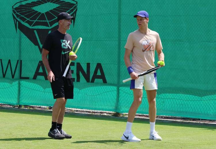 Sinner e il trionfo a Wimbledon: "Ho vinto una scommessa con Cahill e ora.."