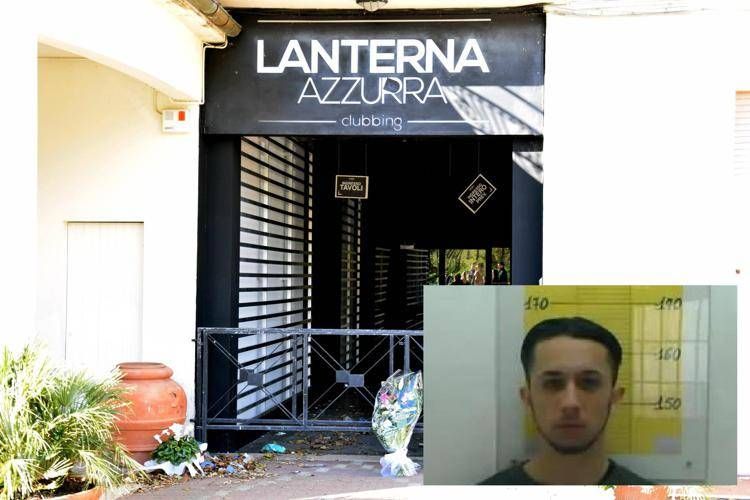 La discoteca lanterna Azzurra di Corinaldo, teatro della strage. Nel riquadro, la foto segnaletica di Andrea Cavallari diffusa dalla Polizia - Fotogramma Ipa /Polizia