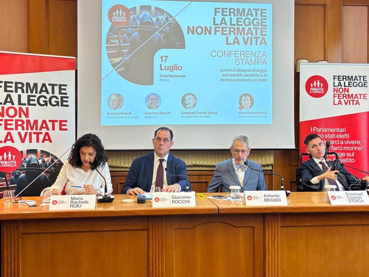 ‘Fermate la Legge, non fermate la Vita’ conferenza stampa Pro Vita & Famiglia