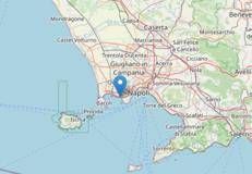 Terremoto ai Campi Flegrei oggi, sulla mappa Ingv l'epicentro della scossa