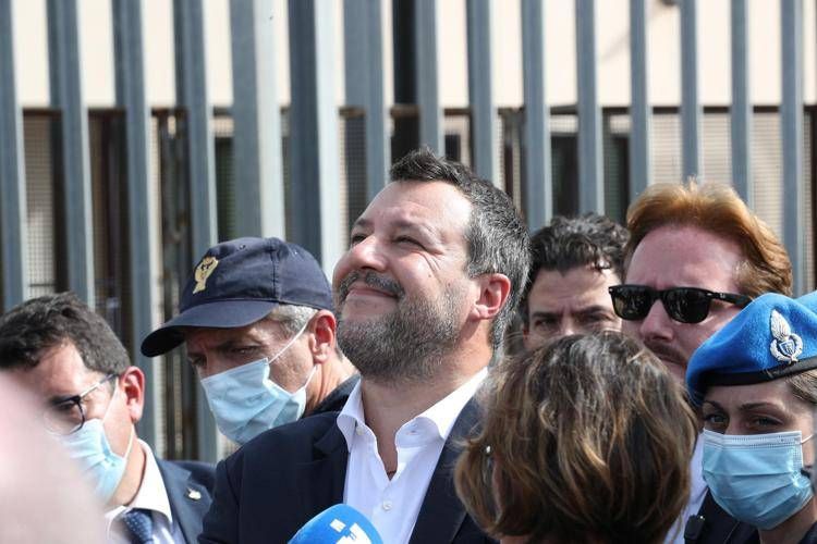 Open Arms, procura impugna sentenza assoluzione Salvini: ricorso in Cassazione